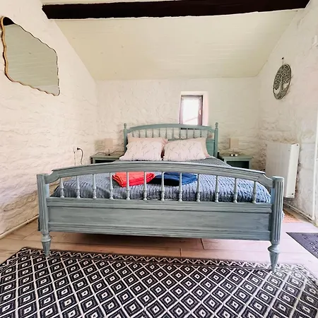 Maisonnette De Charme Indépendante Avec Jardin
